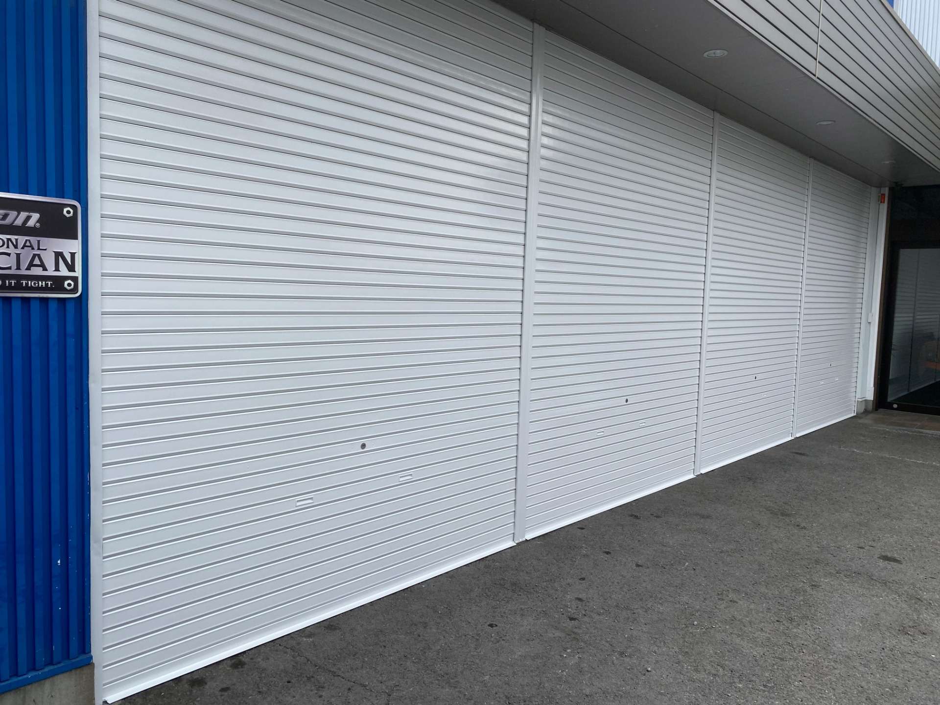 シャッターの塗装②